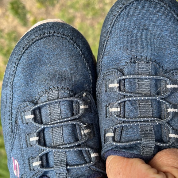 Skechers Slip-On Blue & Pink Size 8 - Picture 4 of 7